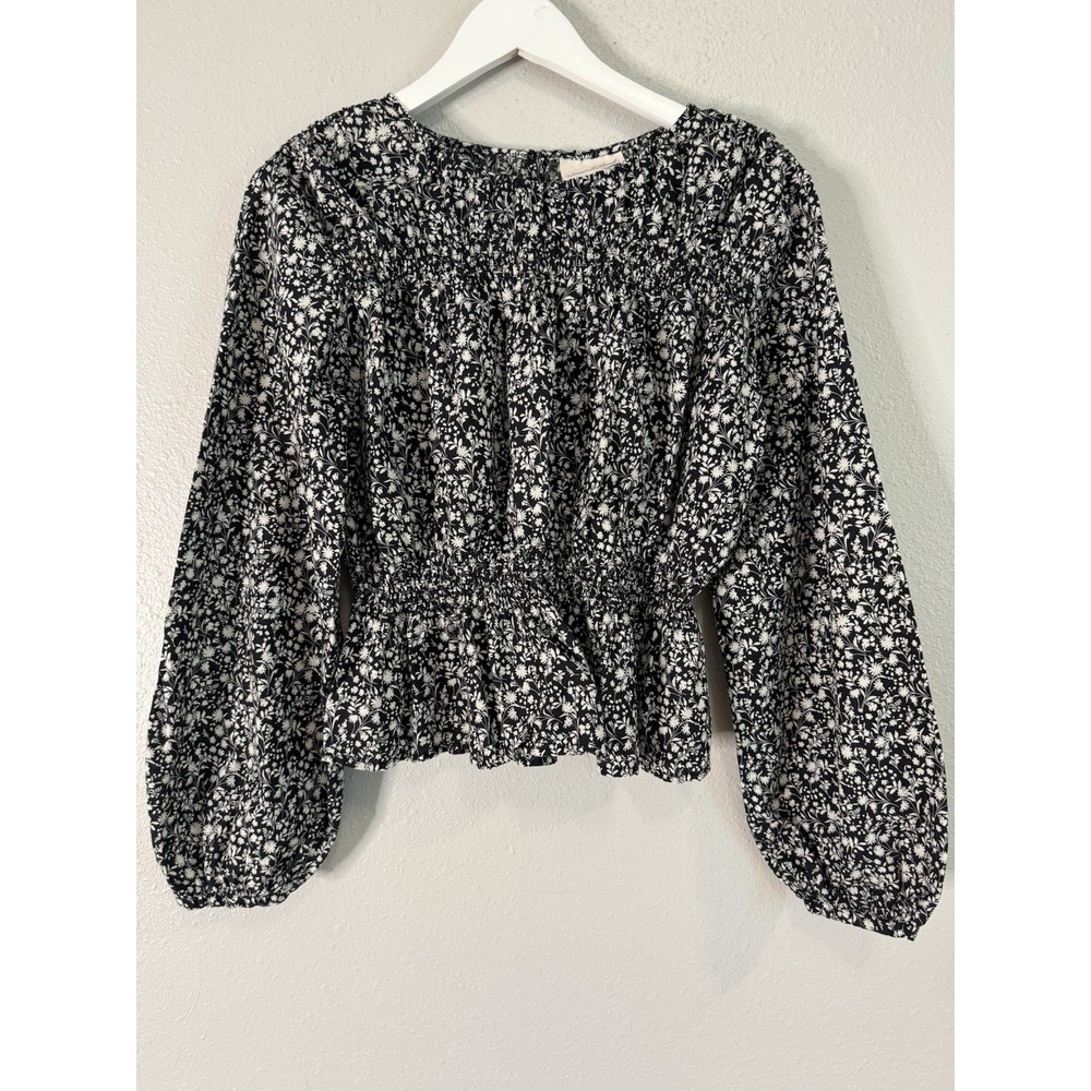 Universal Thread Cotton Smocked Peplum Blouse Boho Ditsy‎ Floral Top M